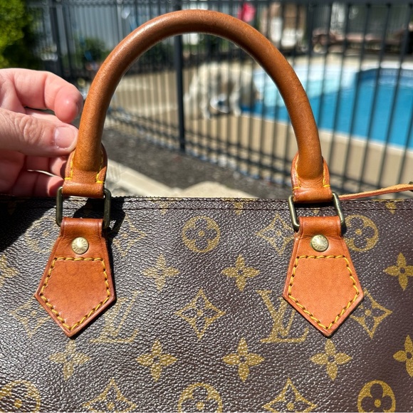 Louis Vuitton Monogram Speedy 30 Boston Handbag - Picture 8 of 12